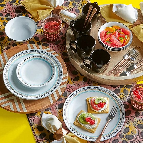  18  Paloma  Corning Corelle   